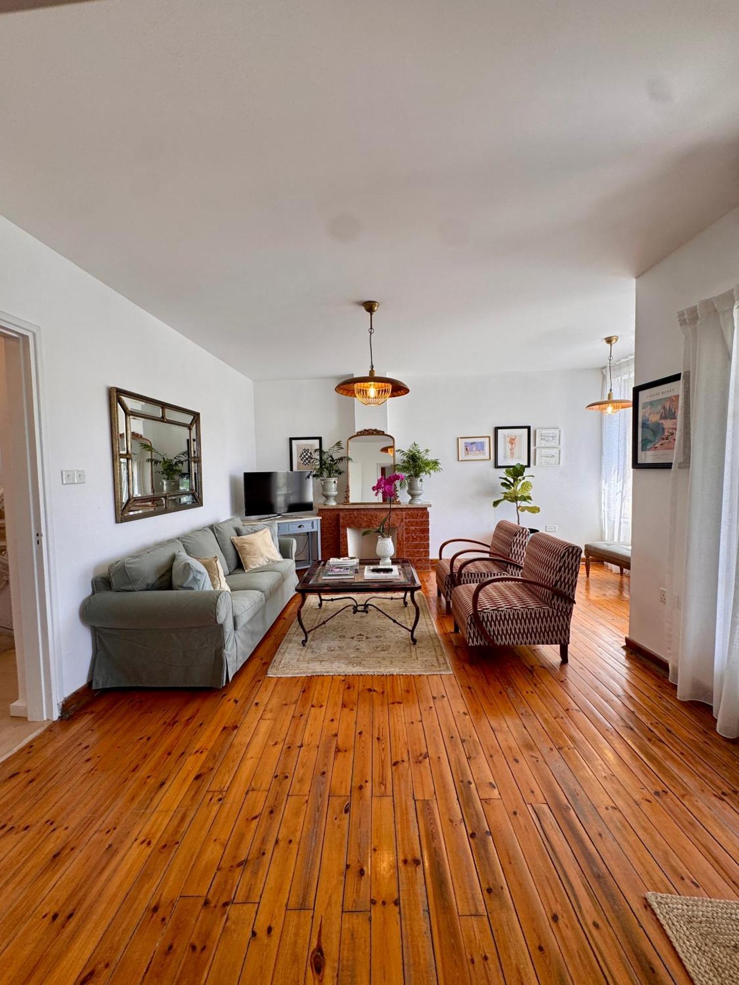 Liberty House - Central Two Bedroom Apartments ニコシア エクステリア 写真