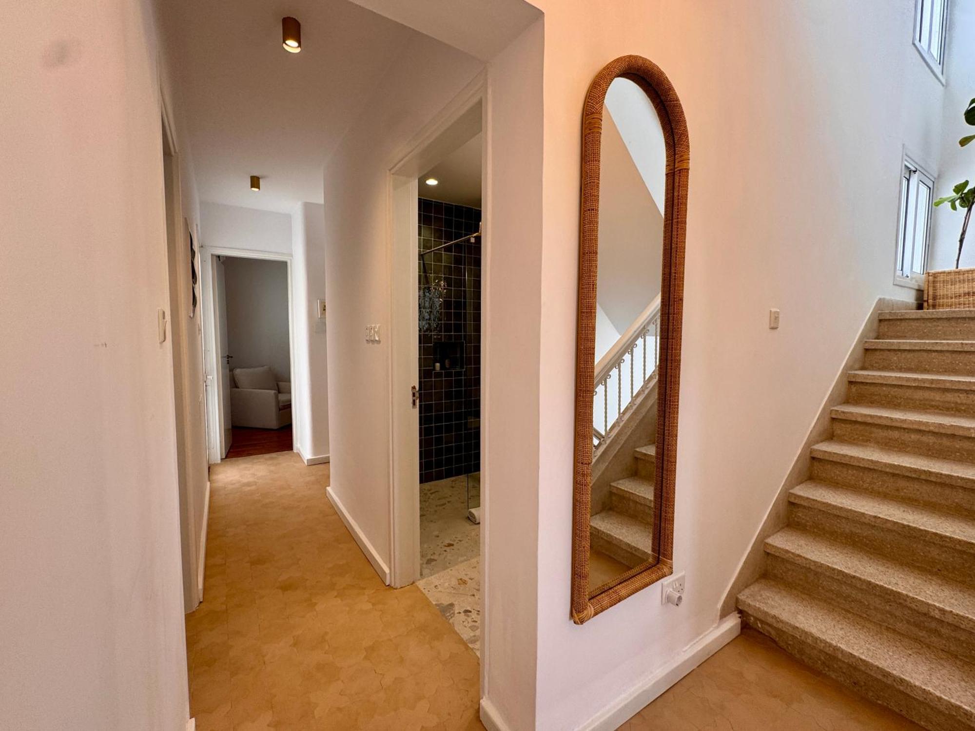 Liberty House - Central Two Bedroom Apartments ニコシア エクステリア 写真